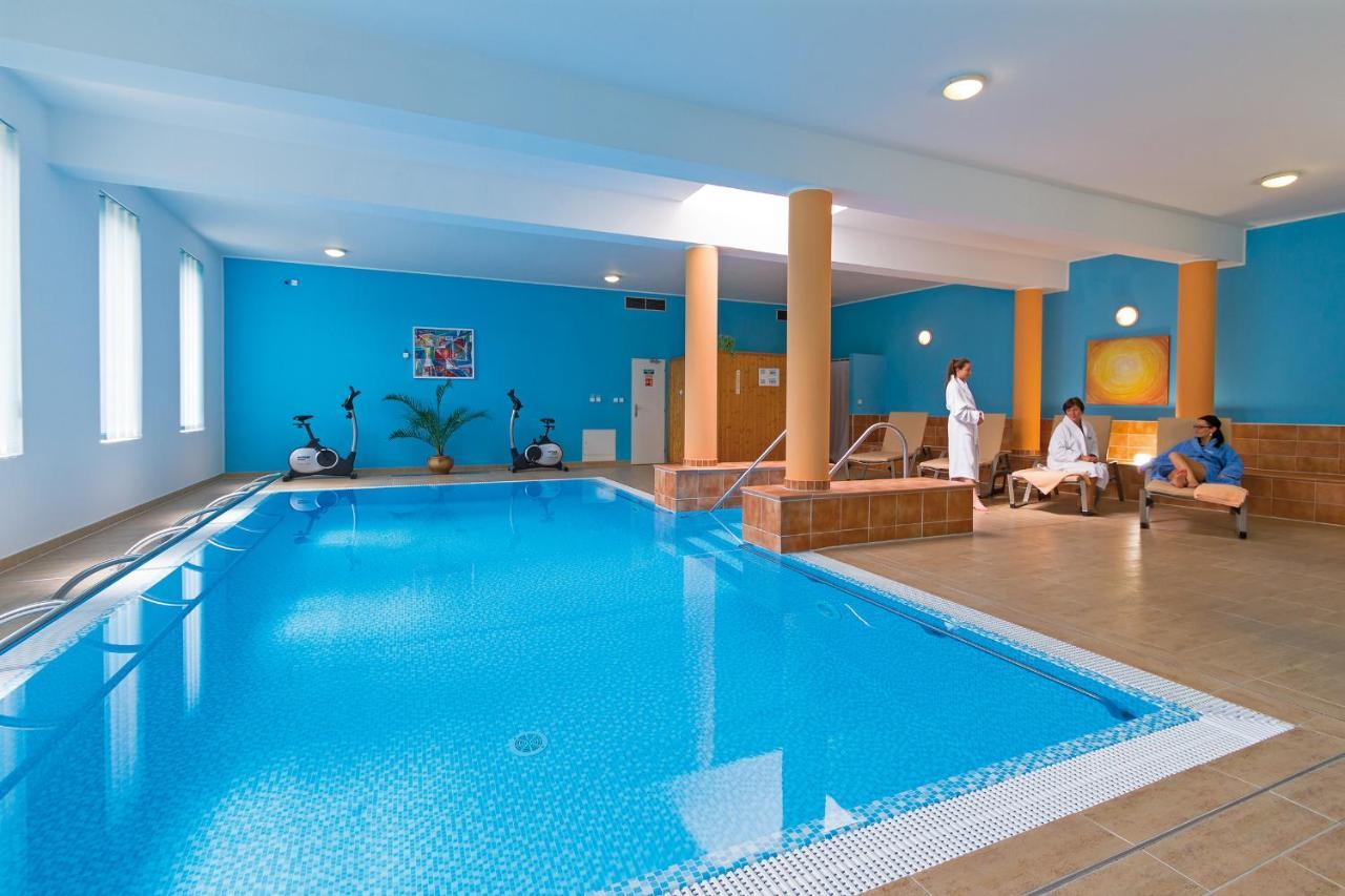 Spa Hotel Centrum Františkovy Lázně エクステリア 写真